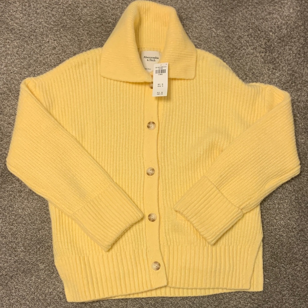 Abercrombie & Fitch Pale Yellow Ribbed Button-Front Cardigan